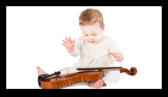 Sonate pentru copii: hrănirea minții muzicale de la început