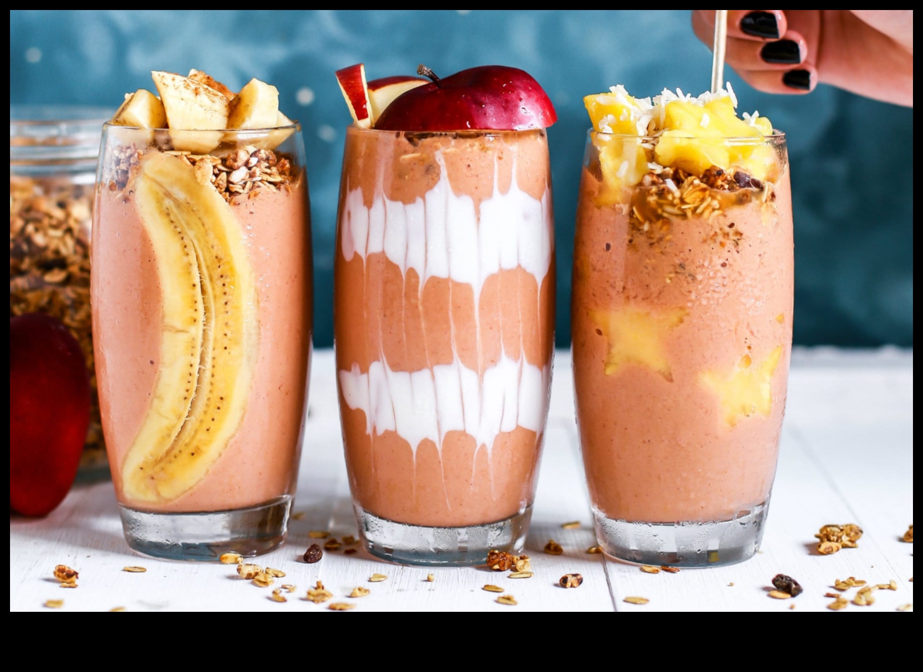 Treziți-vă cu mușchiul dimineață cu aceste smoothie-uri pline de proteine 4 Morning Muscle: Smoothie-uri pline de proteine pentru un început în formă și proaspăt