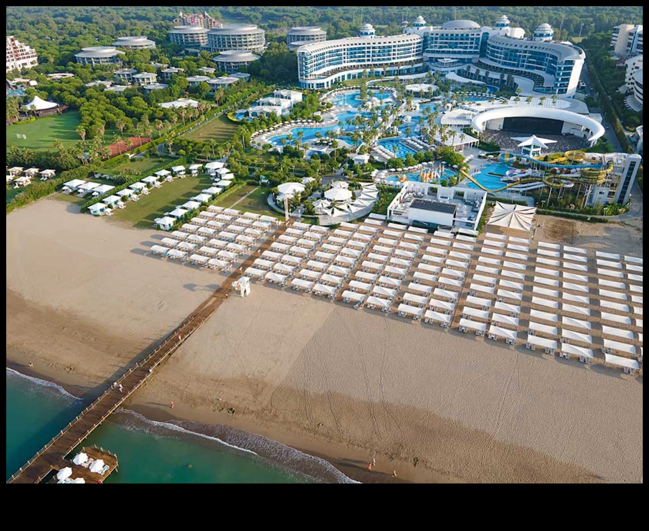 Efervescent Elegance Orbește în Pinnacle Luxury 2 Eleganță efervescentă: orbire în lux Pinnacle