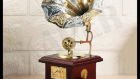 Aurele antice: cadouri de inspirație vintage cu farmecul lumii vechi