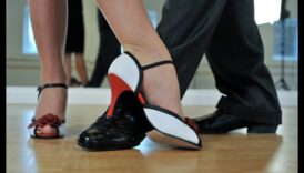 Footloose and Fancy: Dansează cu stil cu seria noastră de glezne