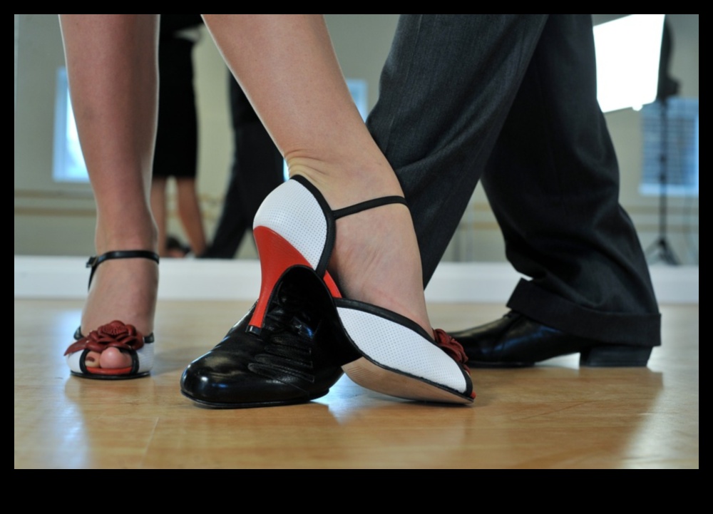 Footloose and Fancy: Dansează cu stil cu seria noastră de glezne