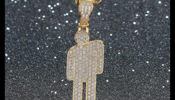 Șoapte capricioase: auziți vrăjirea din colierele noastre subțiri în șoaptă